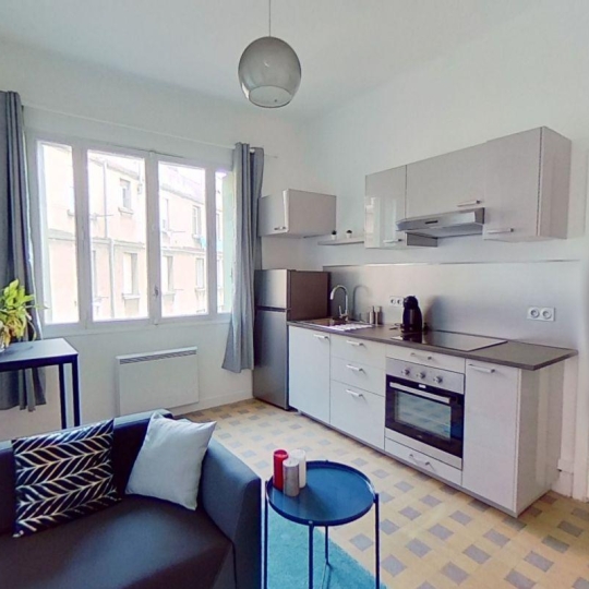  Annonces MARSEILLE4 : Apartment | MARSEILLE (13004) | 54 m2 | 220 000 € 