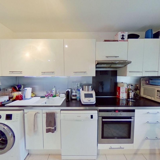  Annonces MARSEILLE4 : Apartment | MARSEILLE (13012) | 81 m2 | 350 000 € 
