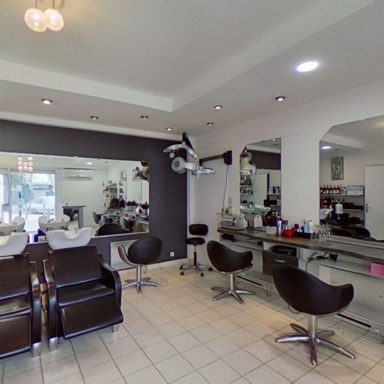  Annonces MARSEILLE4 : Commercial | MARSEILLE (13011) | 35 m2 | 43 000 € 