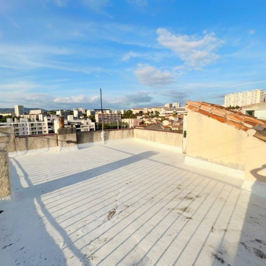  LEOJADE : House | MARSEILLE (13003) | 100 m2 | 300 000 € 