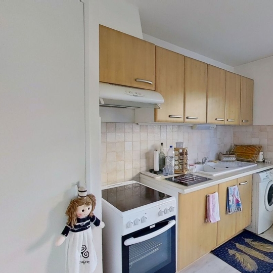  Annonces MARSEILLE4 : Apartment | MARSEILLE (13012) | 61 m2 | 113 200 € 