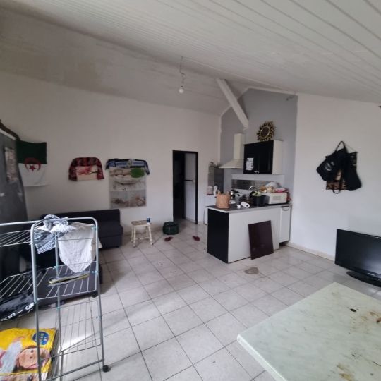  Annonces MARSEILLE4 : Immeuble | MARSEILLE (13014) | 140 m2 | 130 000 € 