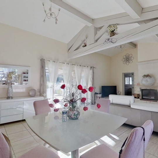  LEOJADE : Maison / Villa | AUBAGNE (13400) | 140 m2 | 779 000 € 