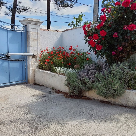  LEOJADE : Maison / Villa | AUBAGNE (13400) | 140 m2 | 779 000 € 