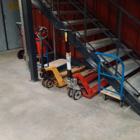  Annonces MARSEILLE4 : Garage / Parking | LES PENNES-MIRABEAU (13170) | 5 m2 | 90 € 