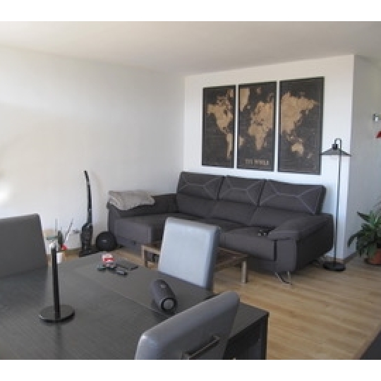 Annonces MARSEILLE4 : Appartement | MARSEILLE (13013) | 63.00m2 | 920 € 