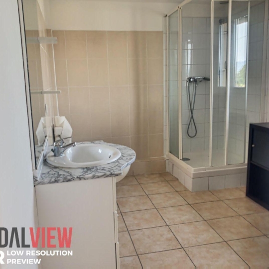  Annonces MARSEILLE4 : Appartement | MARSEILLE (13012) | 46 m2 | 698 € 