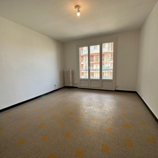  Annonces MARSEILLE4 : Appartement | MARSEILLE (13013) | 36 m2 | 670 € 