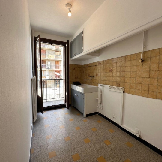  Annonces MARSEILLE4 : Appartement | MARSEILLE (13013) | 36 m2 | 670 € 