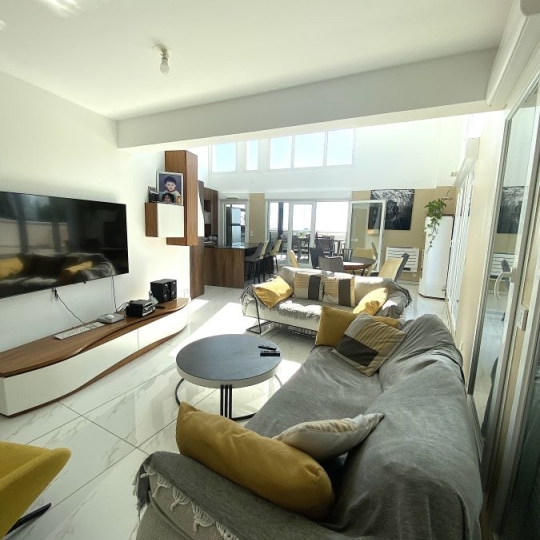  Annonces MARSEILLE4 : Appartement | MARSEILLE (13012) | 106 m2 | 2 800 € 