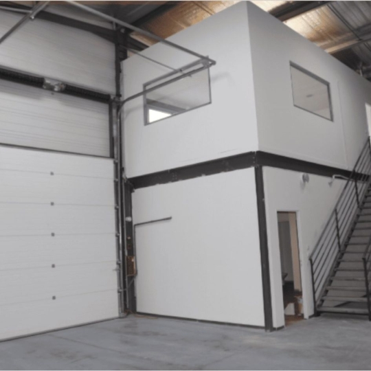  Annonces MARSEILLE4 : Office | LA PENNE-SUR-HUVEAUNE (13821) | 150 m2 | 1 200 € 