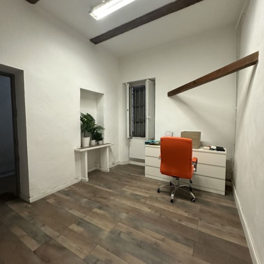  Annonces MARSEILLE4 : Office | MARSEILLE (13013) | 102 m2 | 1 165 € 