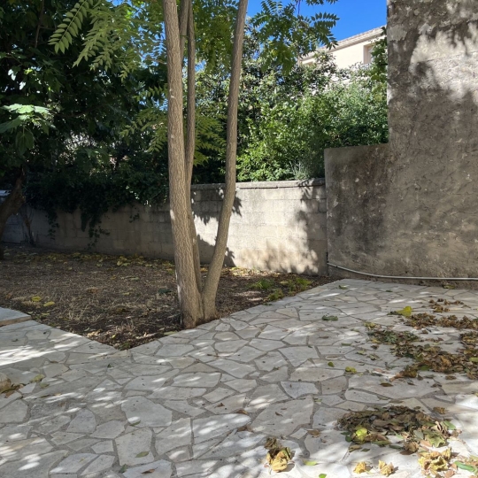  Annonces MARSEILLE4 : Office | MARSEILLE (13012) | 235 m2 | 4 000 € 