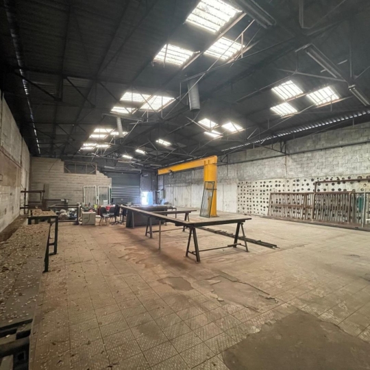  Annonces MARSEILLE4 : Local / Bureau | MARSEILLE (13014) | 460 m2 | 460 000 € 