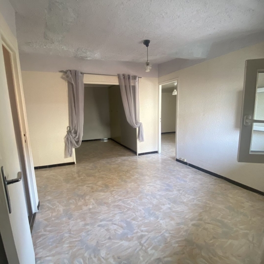  Annonces MARSEILLE4 : Maison / Villa | MARSEILLE (13012) | 67 m2 | 239 000 € 