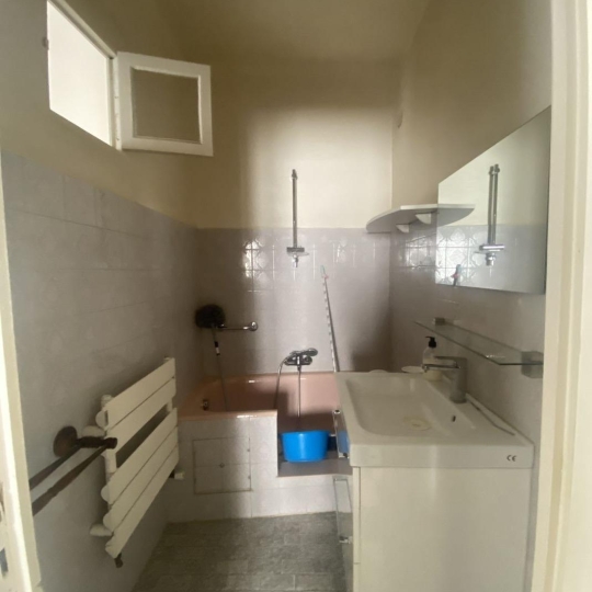  Annonces MARSEILLE4 : Maison / Villa | MARSEILLE (13012) | 67 m2 | 239 000 € 