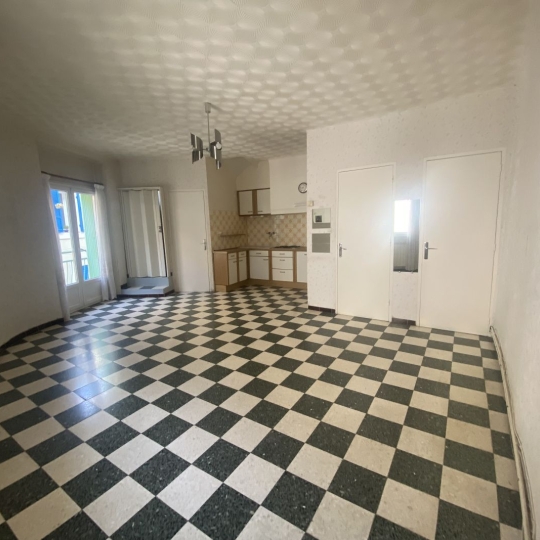  Annonces MARSEILLE4 : Maison / Villa | MARSEILLE (13012) | 67 m2 | 239 000 € 