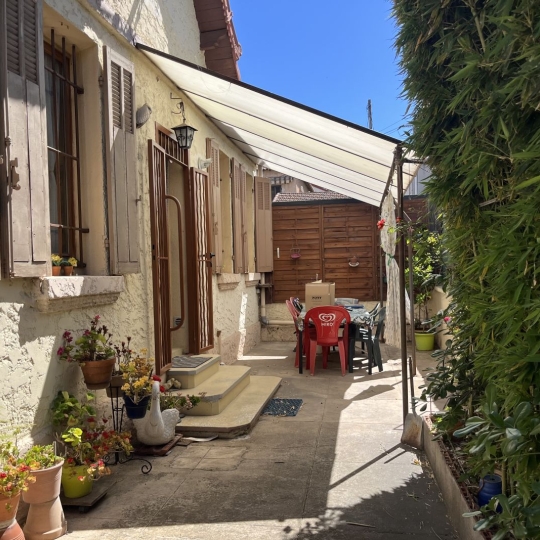  Annonces MARSEILLE4 : Maison / Villa | MARSEILLE (13013) | 85 m2 | 275 000 € 