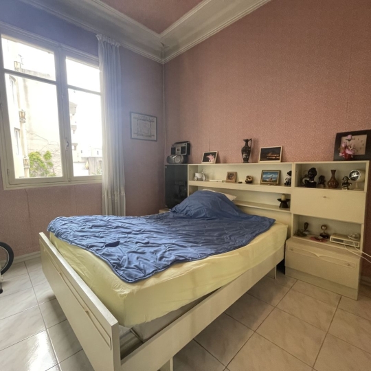  Annonces MARSEILLE4 : Appartement | MARSEILLE (13005) | 69 m2 | 185 000 € 