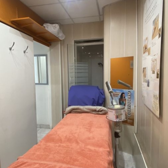  Annonces MARSEILLE4 : Local / Bureau | MARSEILLE (13013) | 26 m2 | 15 000 € 