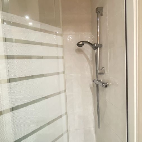  Annonces MARSEILLE4 : Local / Bureau | MARSEILLE (13013) | 26 m2 | 15 000 € 
