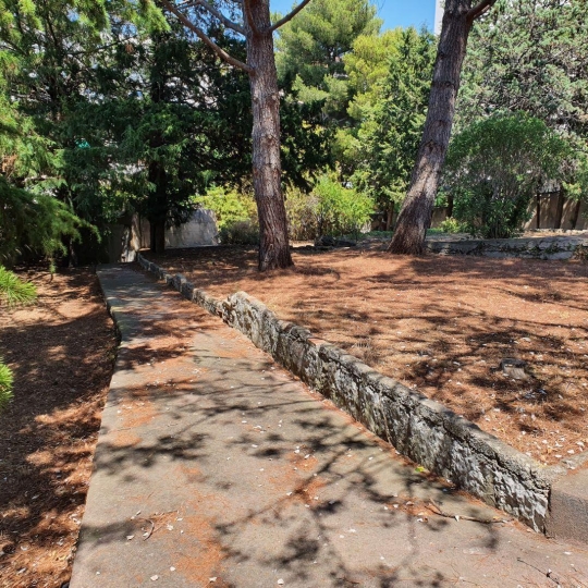  Annonces MARSEILLE4 : Terrain | MARSEILLE (13004) | 0 m2 | 330 000 € 
