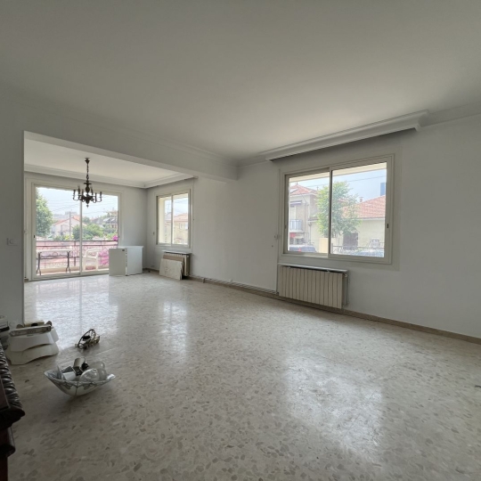  Annonces MARSEILLE4 : Appartement | MARSEILLE (13013) | 110 m2 | 1 500 € 
