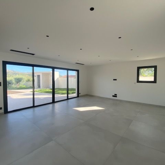  Annonces MARSEILLE4 : Maison / Villa | ALLAUCH (13190) | 170 m2 | 3 800 € 