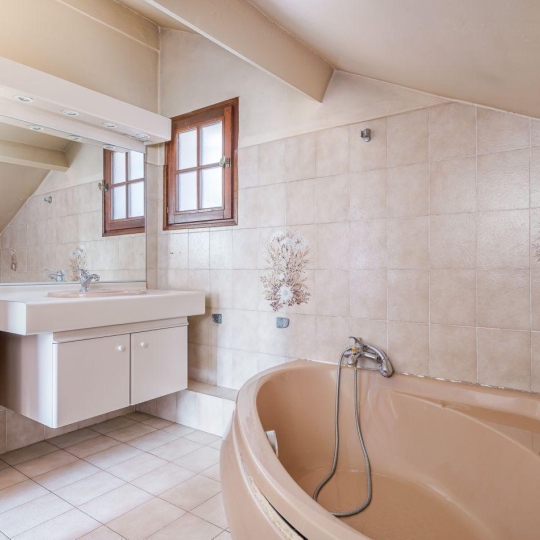 Annonces MARSEILLE4 : Maison / Villa | MARSEILLE (13012) | 106 m2 | 549 000 € 