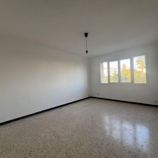  Annonces MARSEILLE4 : Appartement | MARSEILLE (13014) | 40 m2 | 69 000 € 