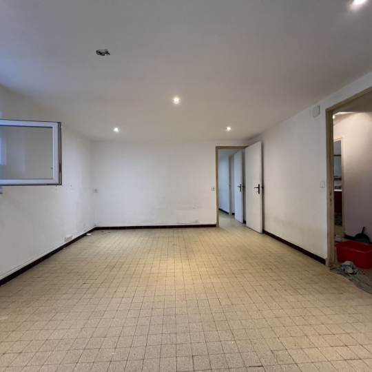  Annonces MARSEILLE4 : Maison / Villa | MARSEILLE (13014) | 131 m2 | 375 000 € 