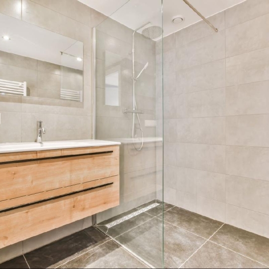  Annonces MARSEILLE4 : Appartement | MARSEILLE (13009) | 84 m2 | 413 000 € 