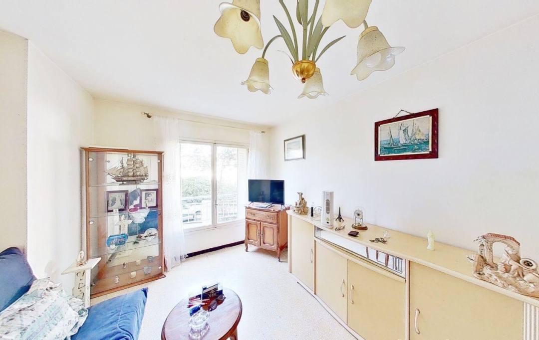 LEOJADE : Appartement | MARSEILLE (13011) | 55 m2 | 113 000 € 
