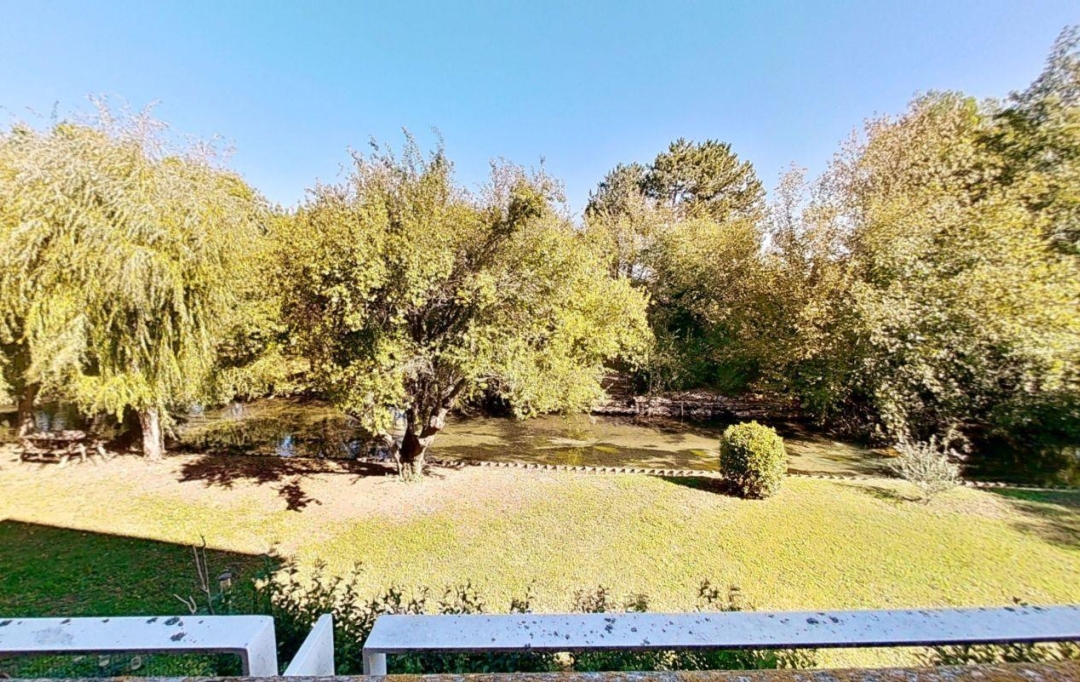 LEOJADE : Appartement | L'ISLE-SUR-LA-SORGUE (84800) | 122 m2 | 420 000 € 