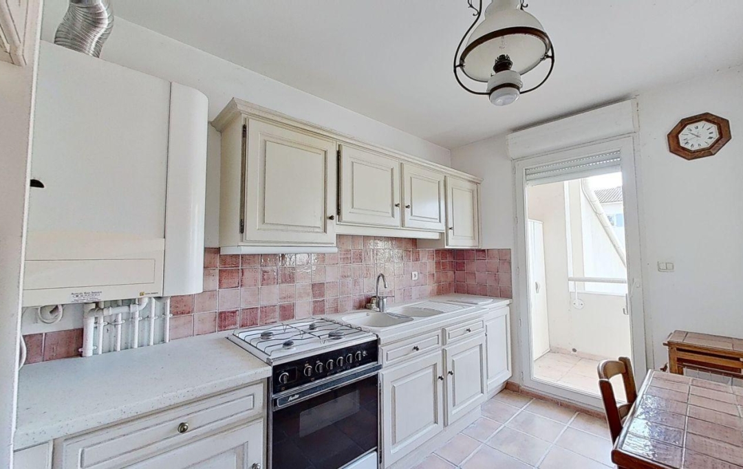 LEOJADE : Appartement | L'ISLE-SUR-LA-SORGUE (84800) | 122 m2 | 420 000 € 