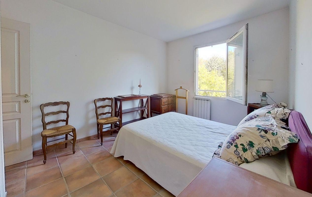 LEOJADE : Appartement | L'ISLE-SUR-LA-SORGUE (84800) | 122 m2 | 420 000 € 