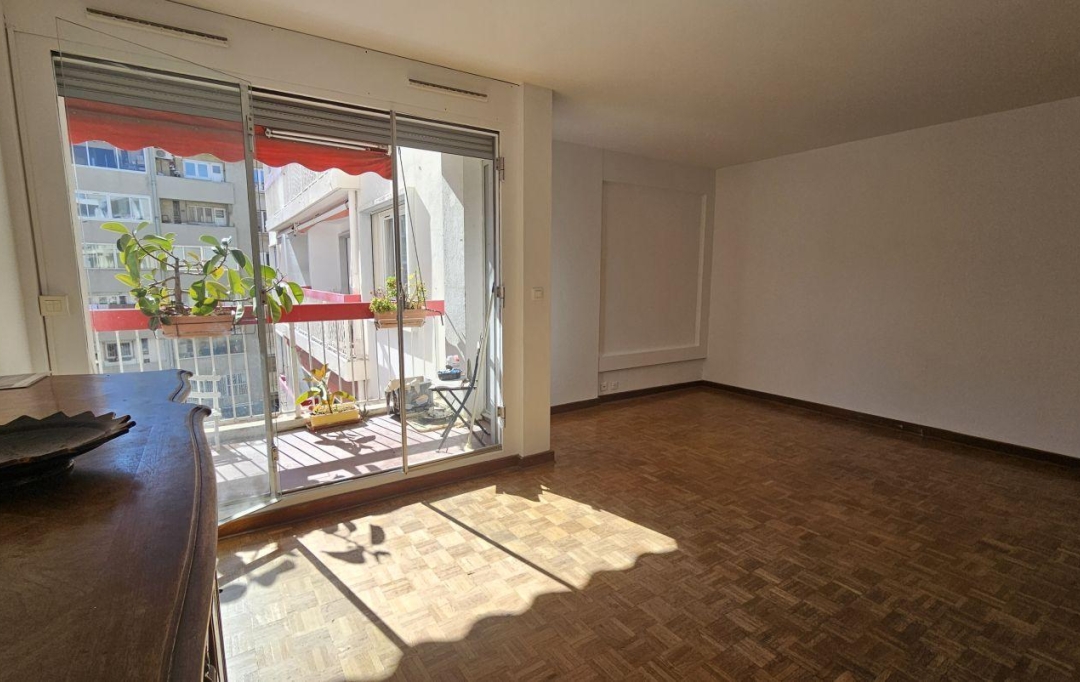 LEOJADE : Appartement | MARSEILLE (13007) | 74 m2 | 295 000 € 