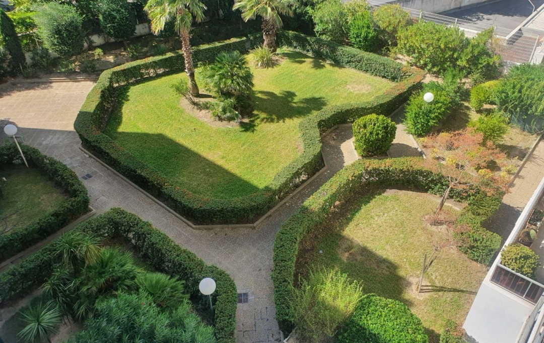 Annonces MARSEILLE4 : Apartment | MARSEILLE (13003) | 28 m2 | 56 000 € 