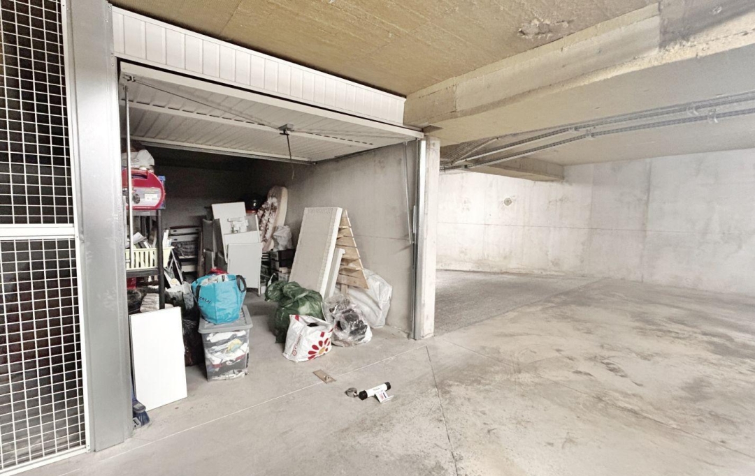 LEOJADE : Parking | LA CIOTAT (13600) | 13 m2 | 30 000 € 