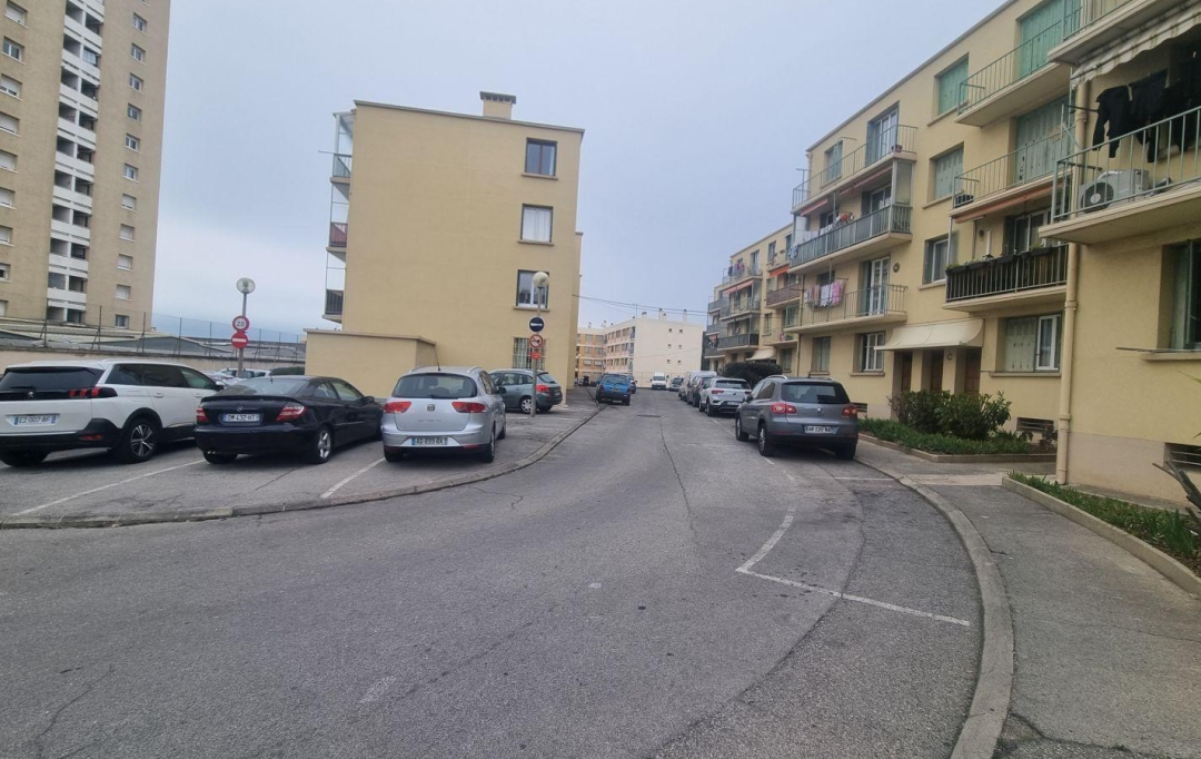 Annonces MARSEILLE4 : Apartment | MARSEILLE (13014) | 65 m2 | 150 000 € 