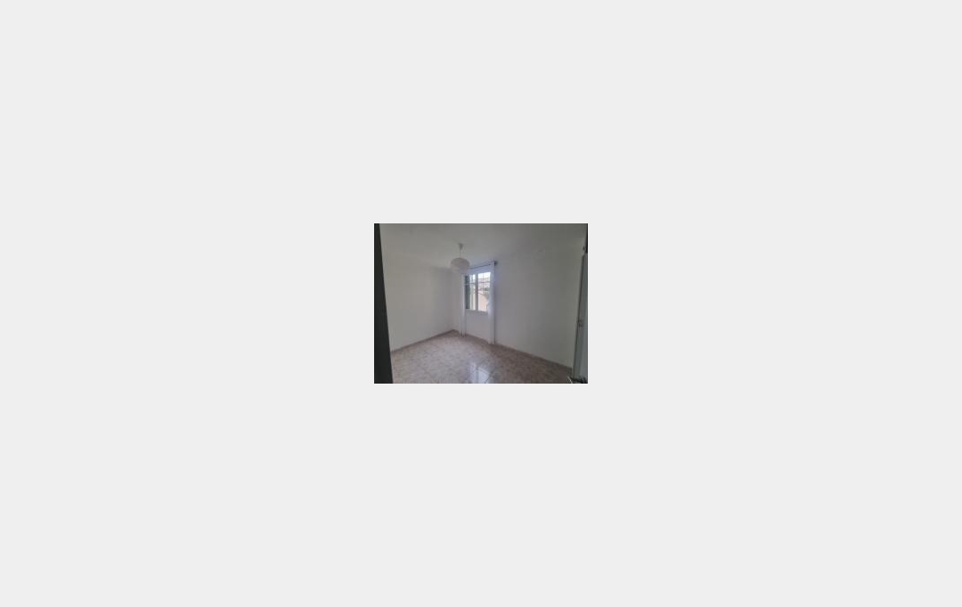 Annonces MARSEILLE4 : Apartment | MARSEILLE (13014) | 65 m2 | 150 000 € 