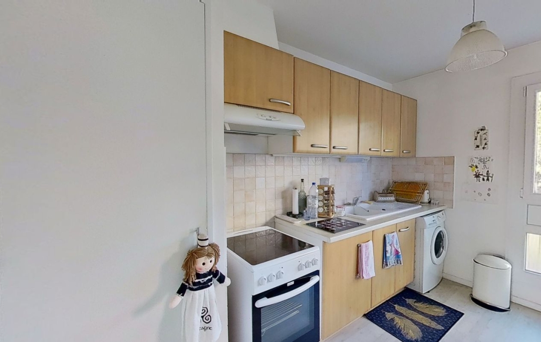 Annonces MARSEILLE4 : Apartment | MARSEILLE (13012) | 61 m2 | 113 200 € 