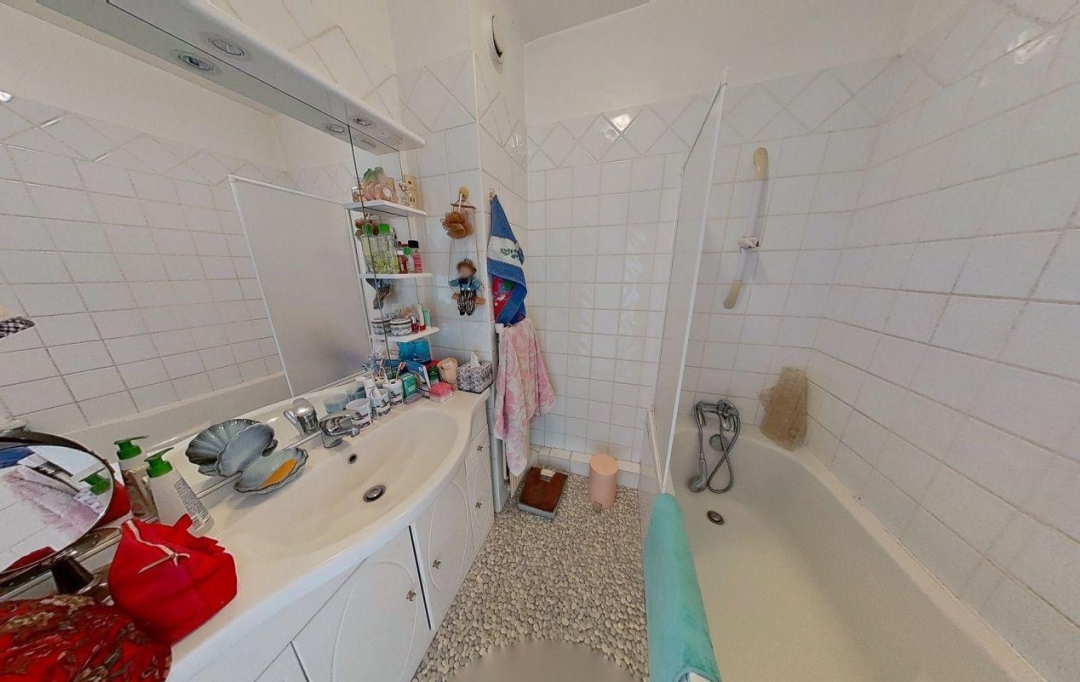 Annonces MARSEILLE4 : Apartment | MARSEILLE (13012) | 61 m2 | 113 200 € 