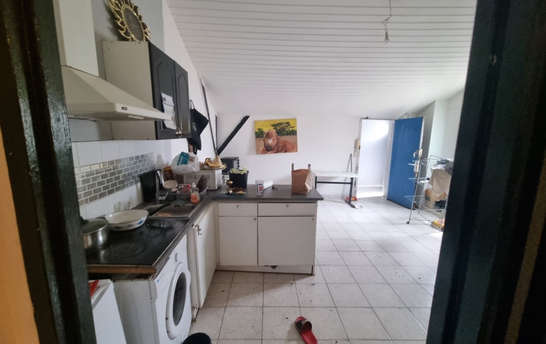 Annonces MARSEILLE4 : Immeuble | MARSEILLE (13014) | 140 m2 | 130 000 € 