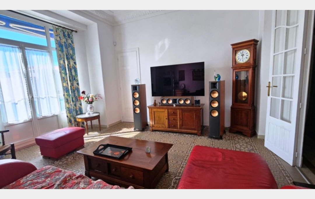 LEOJADE : Appartement | MARSEILLE (13005) | 94 m2 | 385 000 € 
