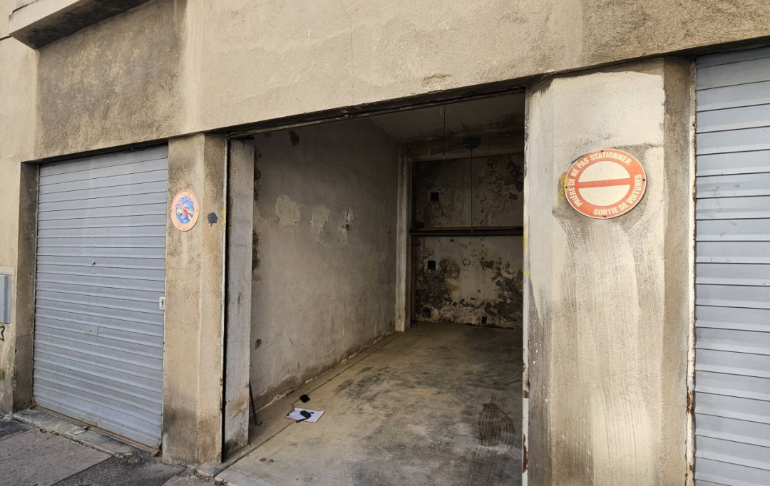 LEOJADE : Garage / Parking | MARSEILLE (13004) | 0 m2 | 34 000 € 