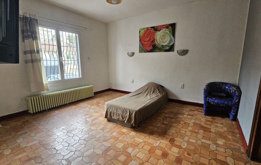 LEOJADE : Maison / Villa | MARSEILLE (13011) | 150 m2 | 439 000 € 