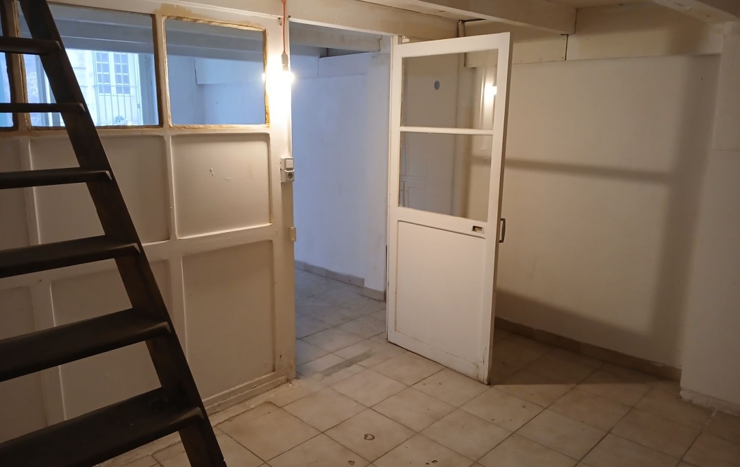LEOJADE : Local / Bureau | MARSEILLE (13001) | 49 m2 | 95 000 € 