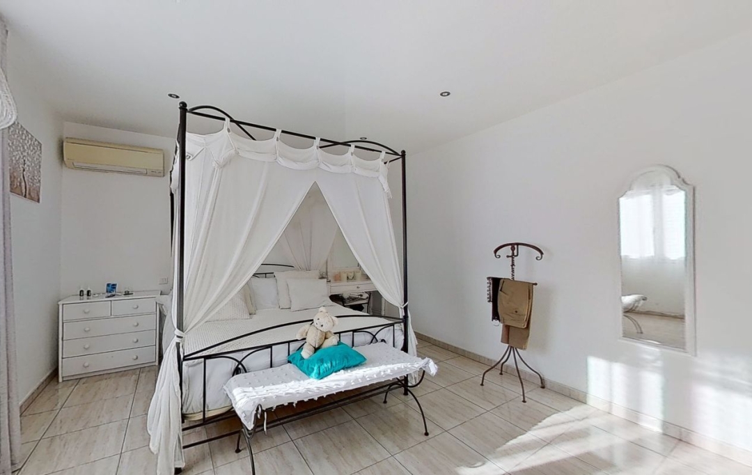 LEOJADE : Maison / Villa | AUBAGNE (13400) | 140 m2 | 779 000 € 