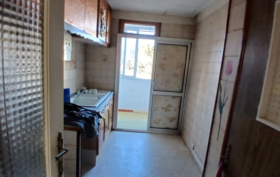Annonces MARSEILLE4 : Apartment | MARSEILLE (13013) | 70 m2 | 115 000 € 